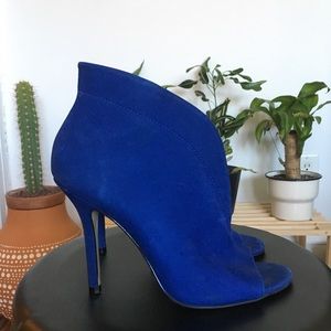 💫Blue Aldo heels. 💫